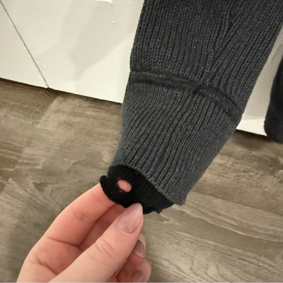 Lululemon Heathered Black / Grey Vestigan Sweater - Picture 8 of 11